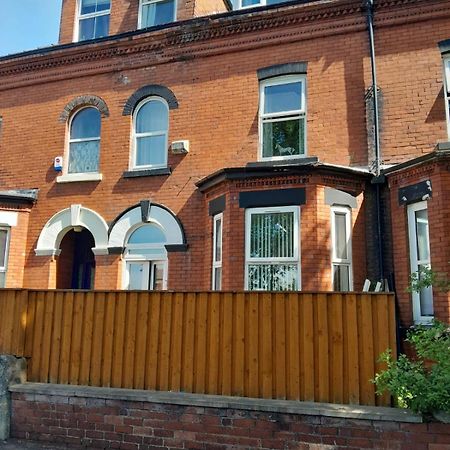 Monarch House Hotell Manchester Eksteriør bilde